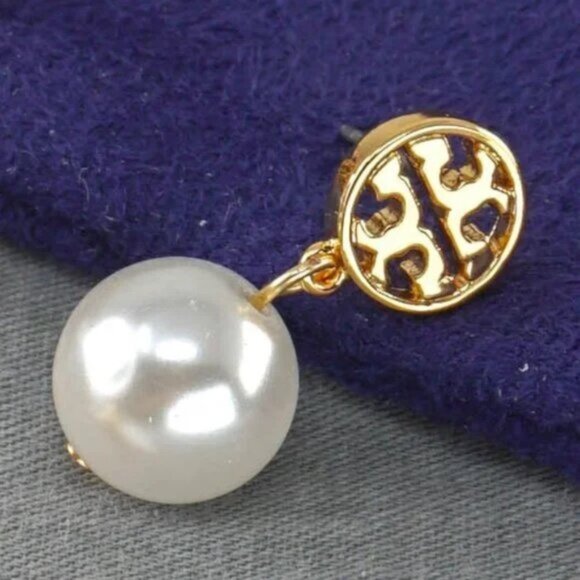 Tory Burch Miller Pearl Drop Earrings in Gold (Brand New with Dust Bag) - Picture 4 of 5